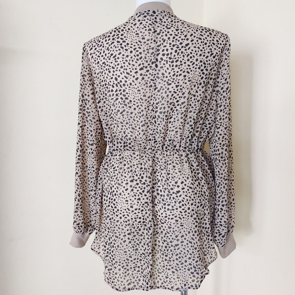 Haute Fox 2X Womens Sheer Animal Print Lightweight Plus Size Jacket Cover Up - Picture 5 of 13